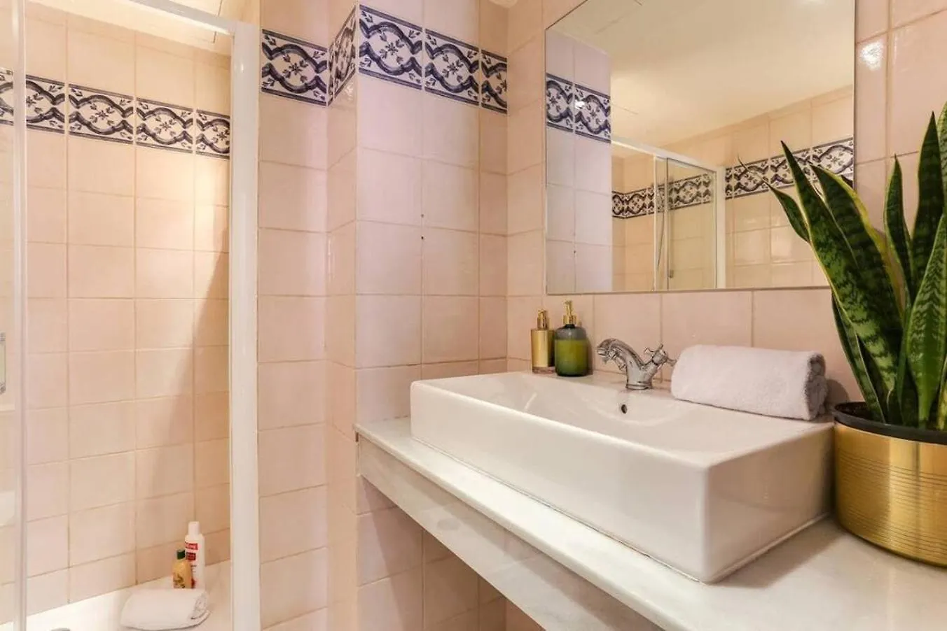 Stylish 2 Bdr In Trendy Gracia Apartment Barcelona 0*,
