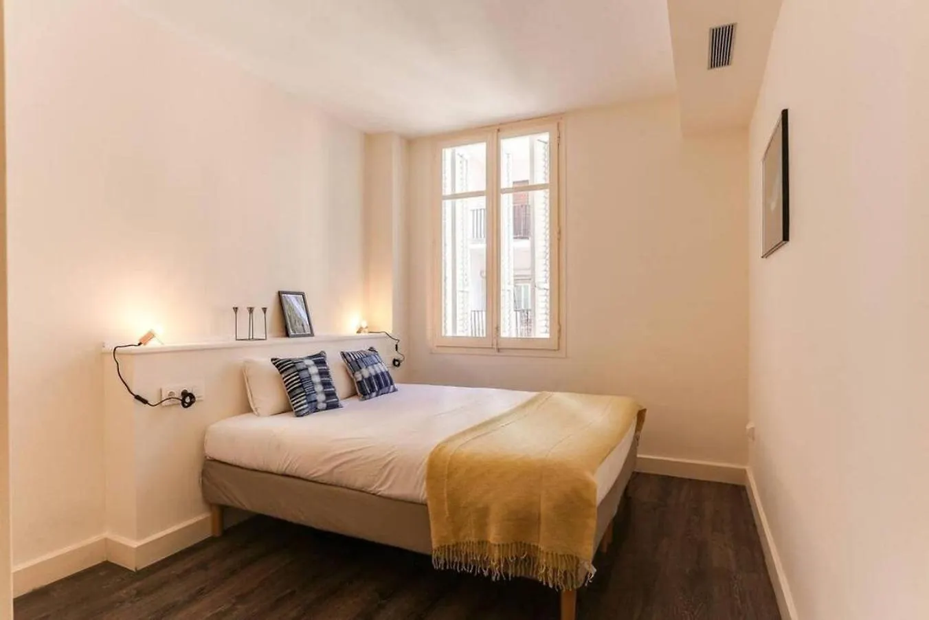 Stylish 2 Bdr In Trendy Gracia Apartment Barcelona Spain