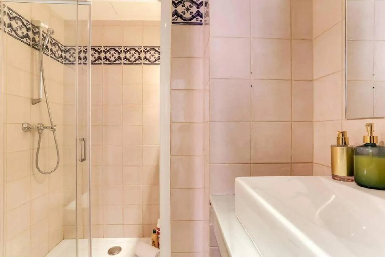 Appartement Stylish 2 Bdr In Trendy Gracia à Barcelone
